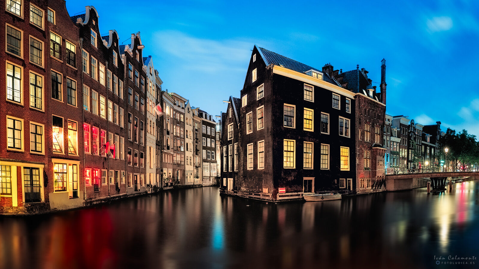 Canales de Ámsterdam